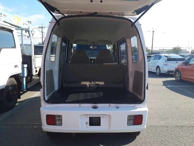 Suzuki EVERY 2009 8162472-11