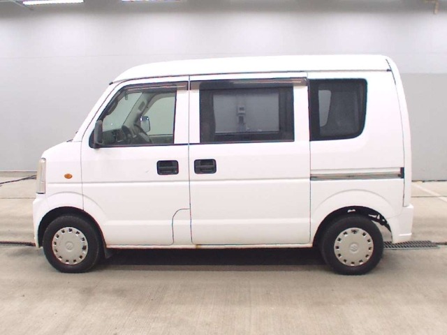 Suzuki EVERY 2009 8162472-4
