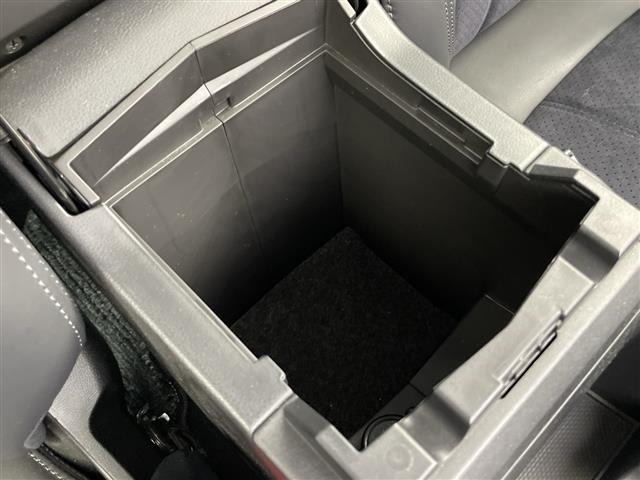 Subaru FORESTER 2023 8155732-4