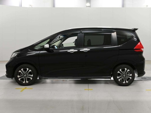 Honda FREED 2022 8153104-4