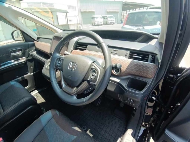 Honda FREED 2022 8153104-9