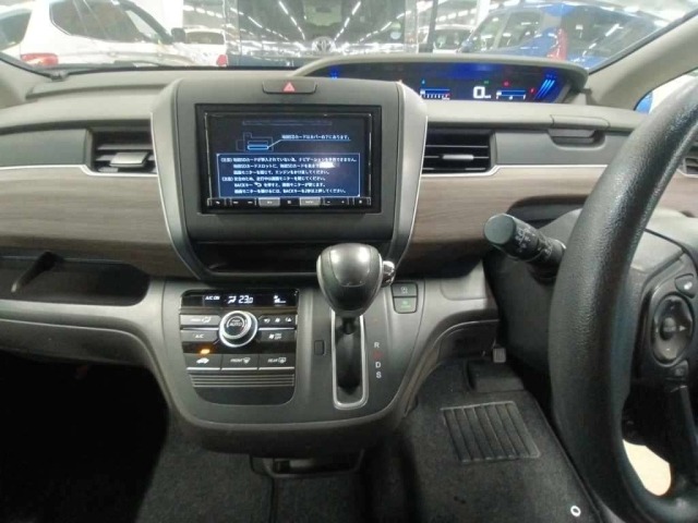 Honda FREED 2022 8153131-11
