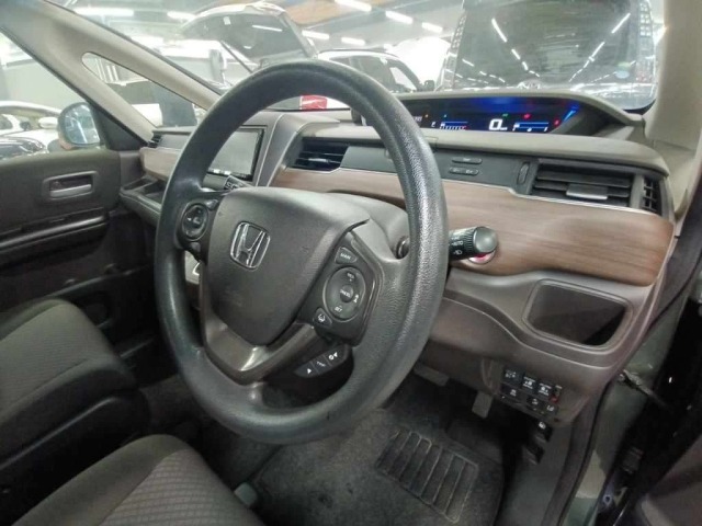 Honda FREED 2022 8153131-9
