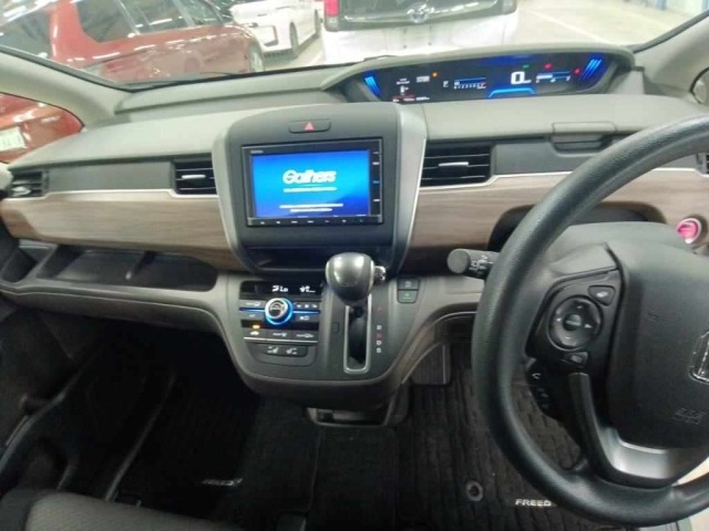 Honda FREED 2022 8153143-11