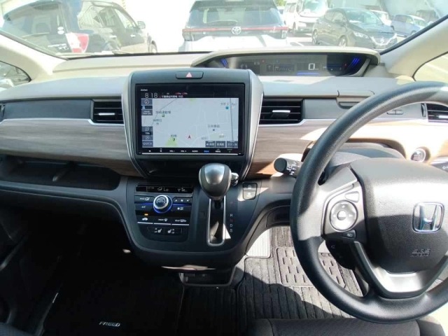 Honda FREED 2022 8153144-11