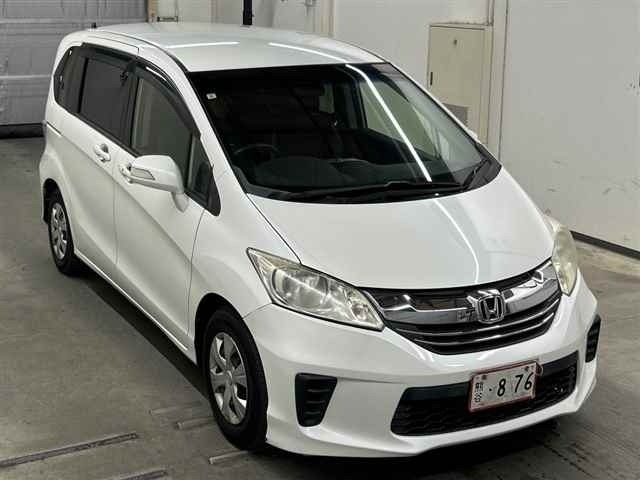 Honda FREED 2015 8153213-0