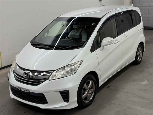 Honda FREED 2015 8153214-4