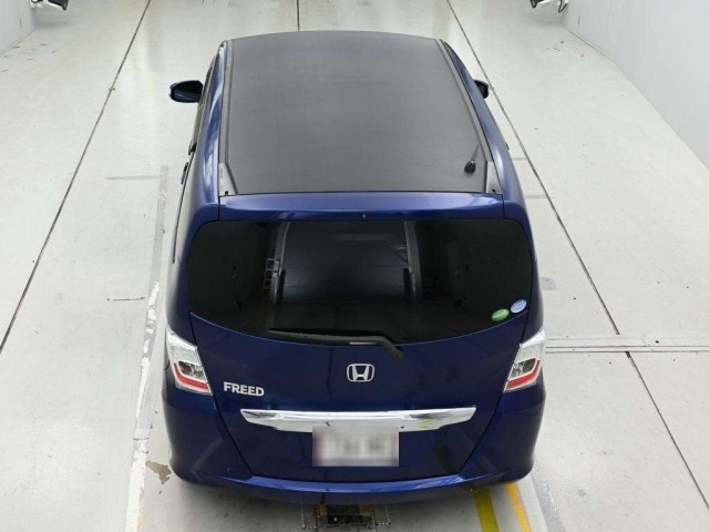Honda FREED 2013 8153261-8
