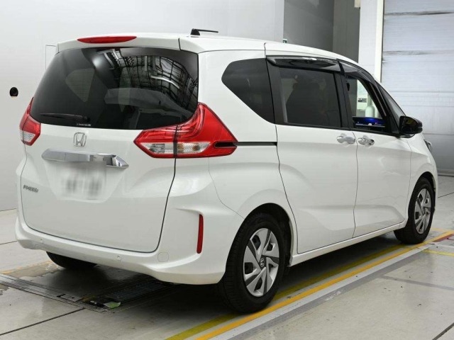 Honda FREED 2022 8153284-1