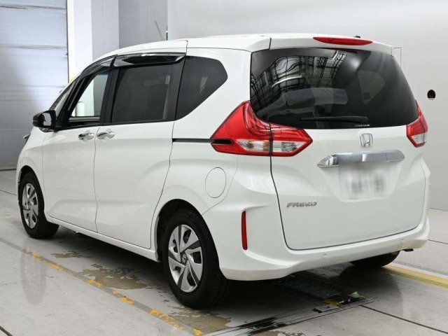 Honda FREED 2022 8153284-6