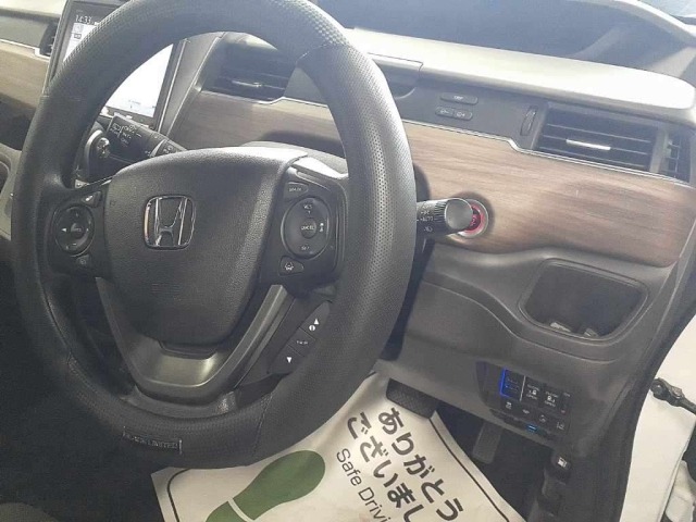 Honda FREED 2022 8153284-9