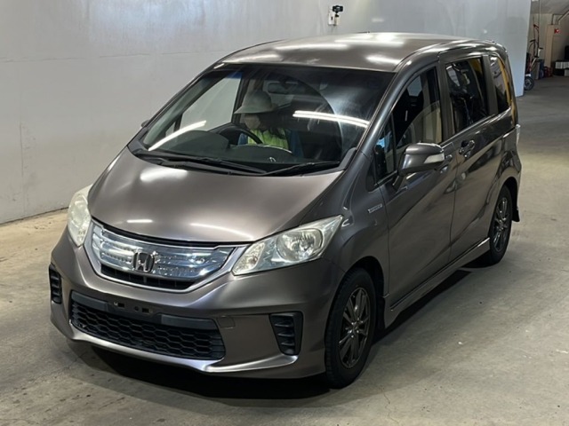 Honda FREED 2013 8153317-0