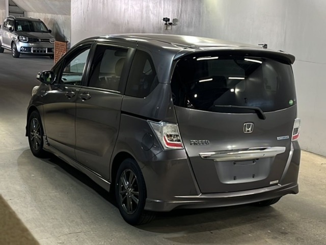 Honda FREED 2013 8153317-1