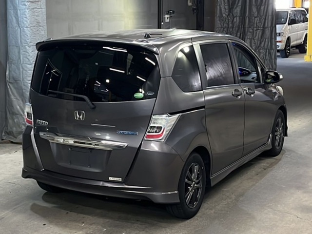 Honda FREED 2013 8153317-5