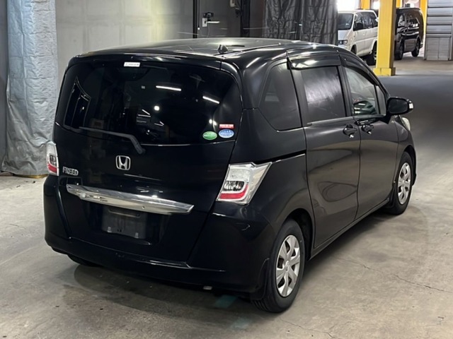 Honda FREED 2013 8153403-5