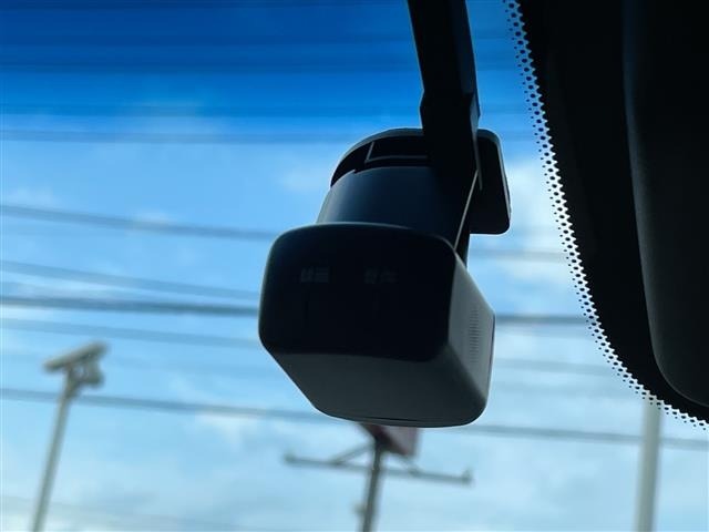 Nissan FUGA 2021 8155530-18
