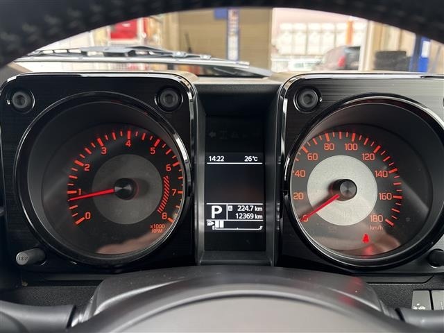 Suzuki JIMNY SIERRA 2018 8161726-4