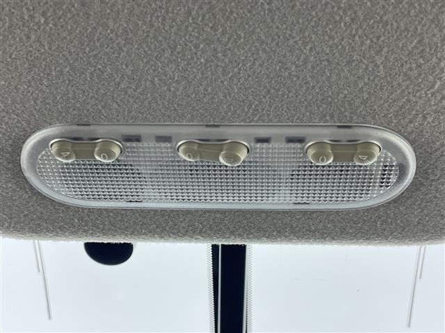 Nissan JUKE 2012 8157004-6