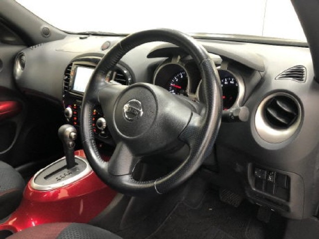 Nissan JUKE 2011 8157070-5
