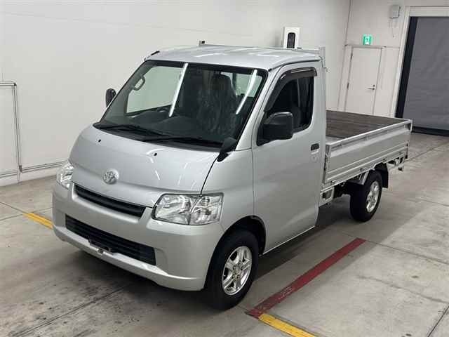 Toyota LITEACE TRUCK 2018 8154120-4
