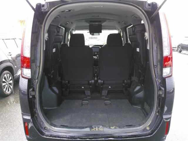 Toyota NOAH 2015 8152116-10