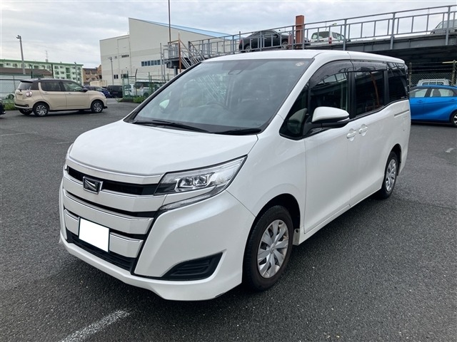 Toyota NOAH 2021 8152340-10