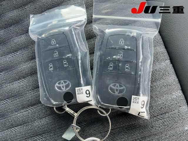 Toyota NOAH 2025 8152560-18