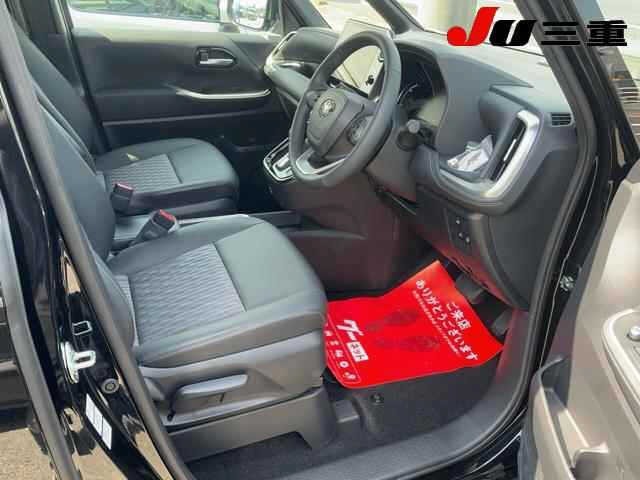 Toyota NOAH 2025 8152560-4