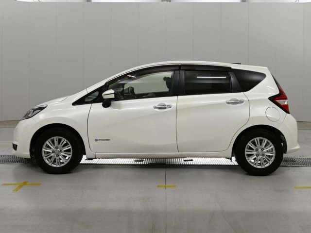 Nissan NOTE 2016 8162378-4