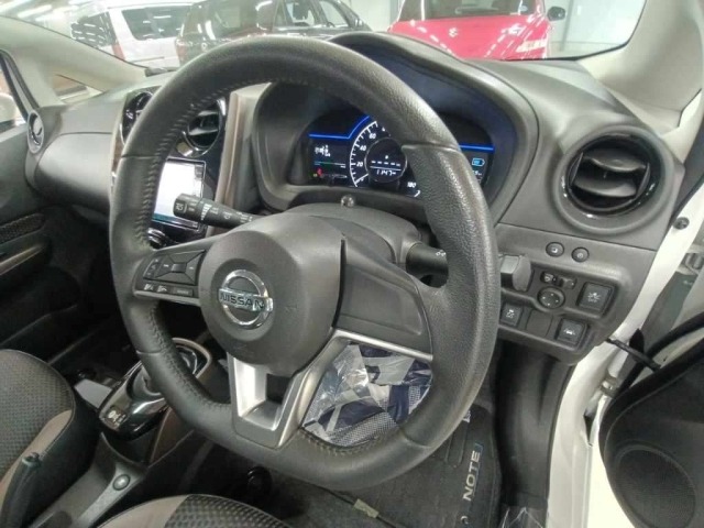 Nissan NOTE 2016 8162378-9