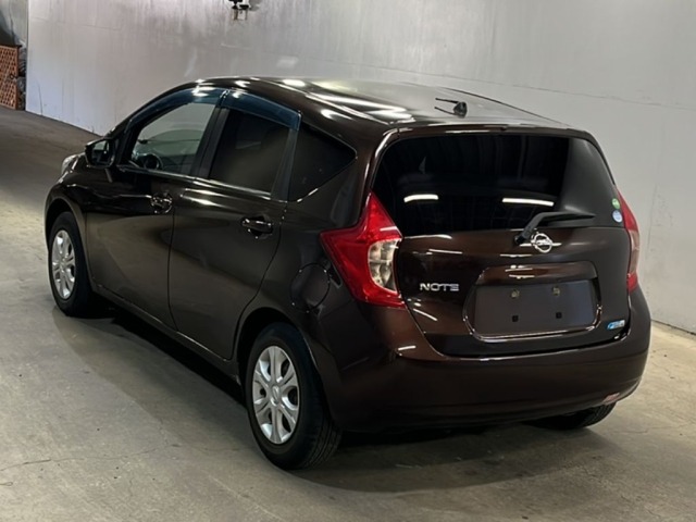 Nissan NOTE 2015 8162420-1