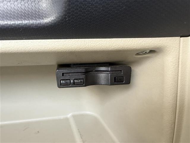 Nissan OTTI 2009 8151544-21