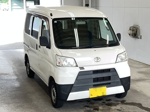 Toyota PIXIS VAN 2018 8161900-4