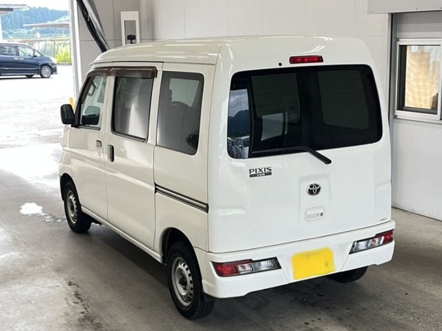 Toyota PIXIS VAN 2018 8161900-5