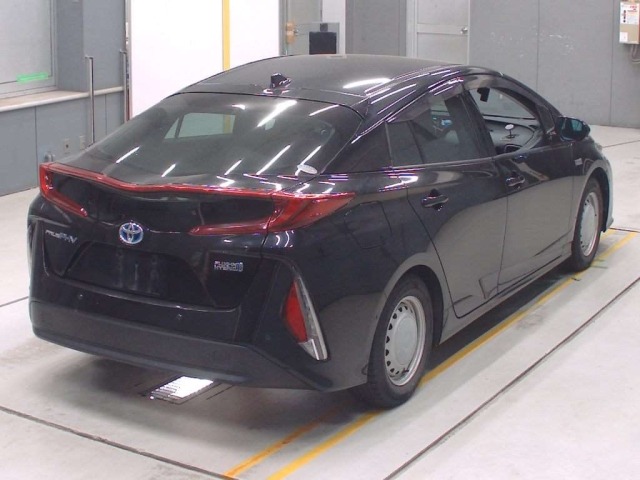 Toyota PRIUS PHV 2021 8151290-1