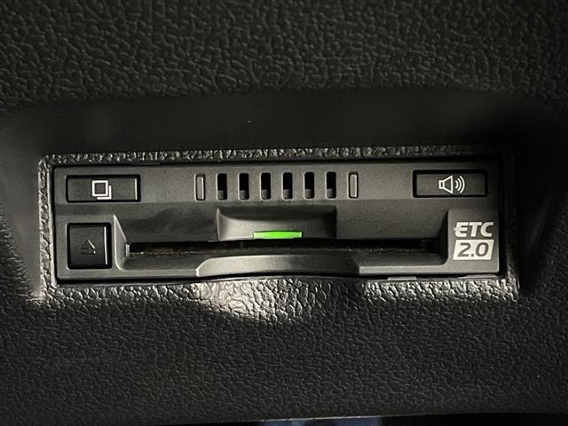 Toyota PRIUS PHV 2018 8151381-3