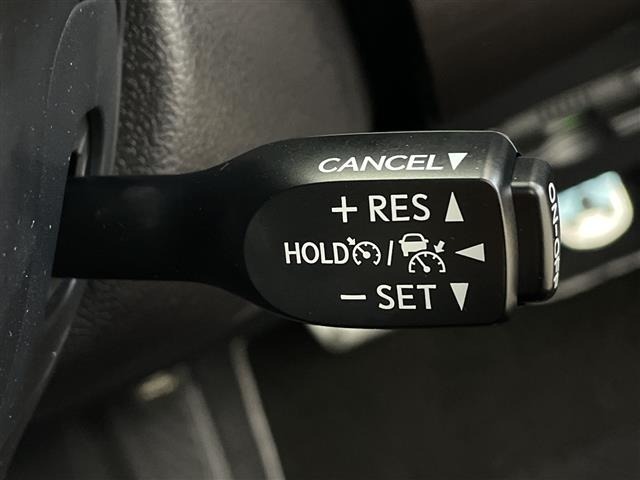 Toyota PRIUS PHV 2018 8151381-5
