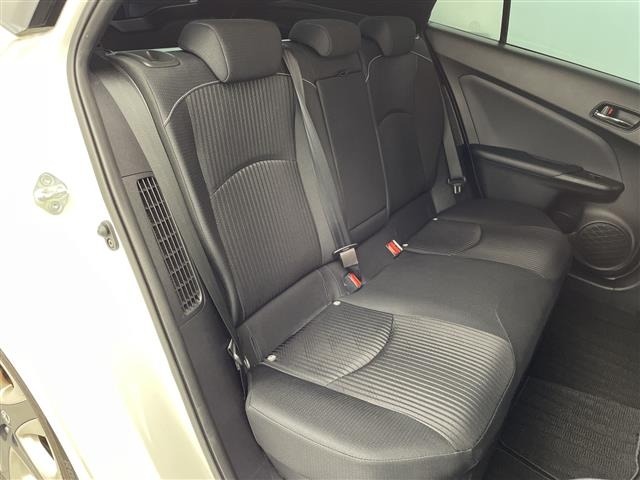 Toyota PRIUS PHV 2019 8151451-11
