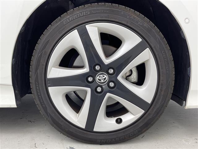Toyota PRIUS PHV 2019 8151451-6
