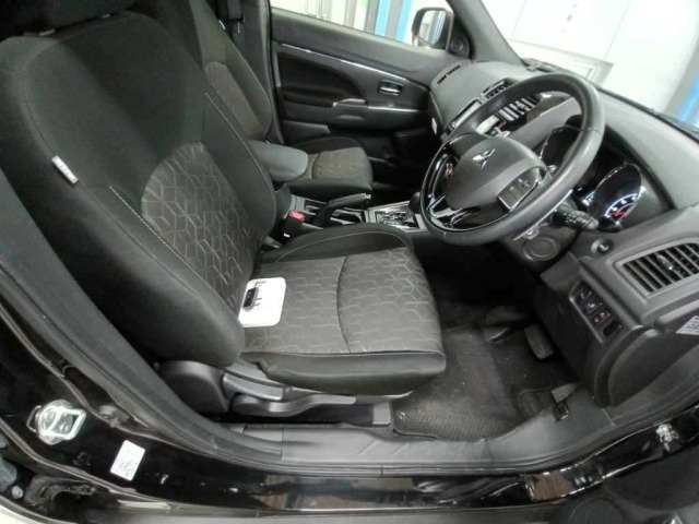 Mitsubishi RVR 2024 8157672-10