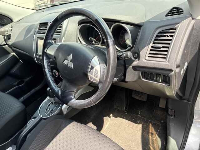 Mitsubishi RVR 2010 8157683-3