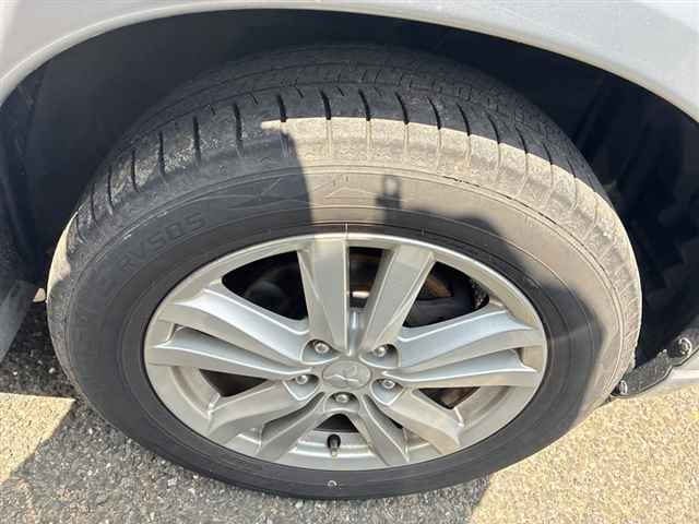 Mitsubishi RVR 2010 8157683-9