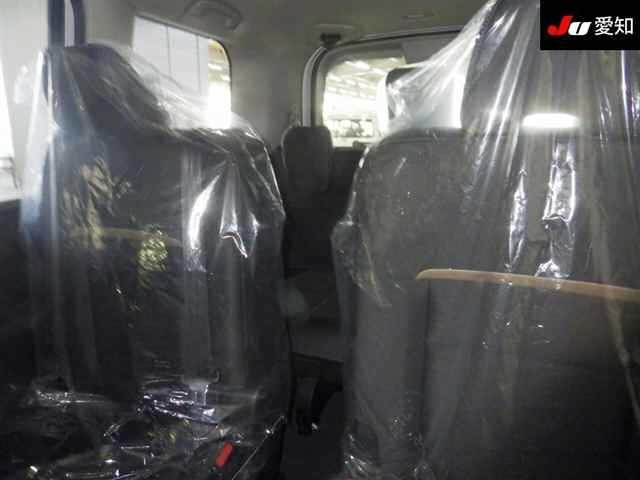 Nissan SERENA 2026 8153211-4