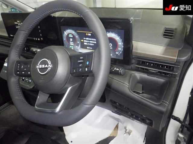 Nissan SERENA 2026 8153211-5