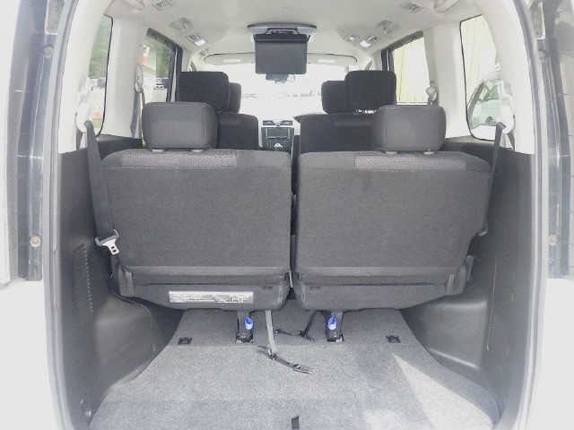 Nissan SERENA 2011 8153268-9
