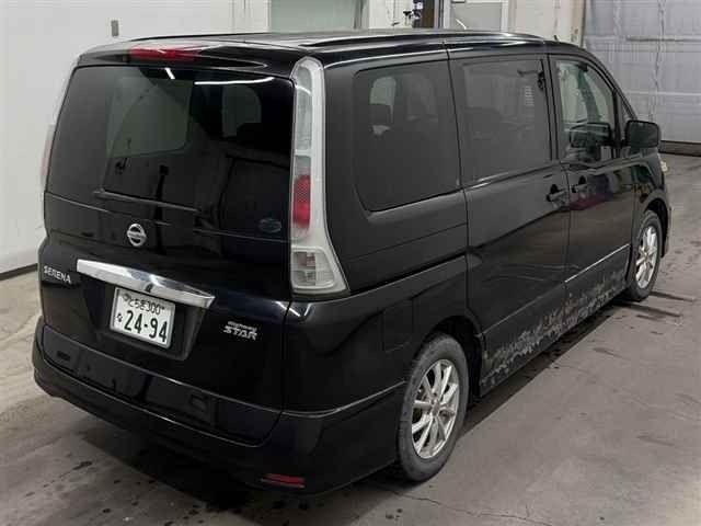 Nissan SERENA 2007 8153290-5