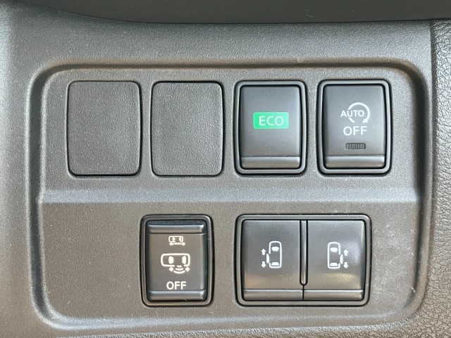 Nissan SERENA 2018 8153332-5