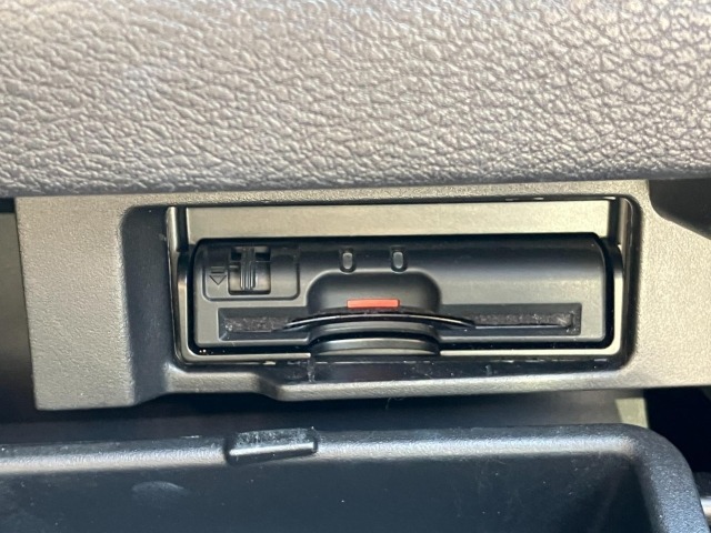 Nissan SERENA 2018 8153332-6
