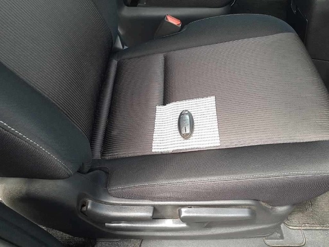 Nissan SERENA 2018 8153351-10