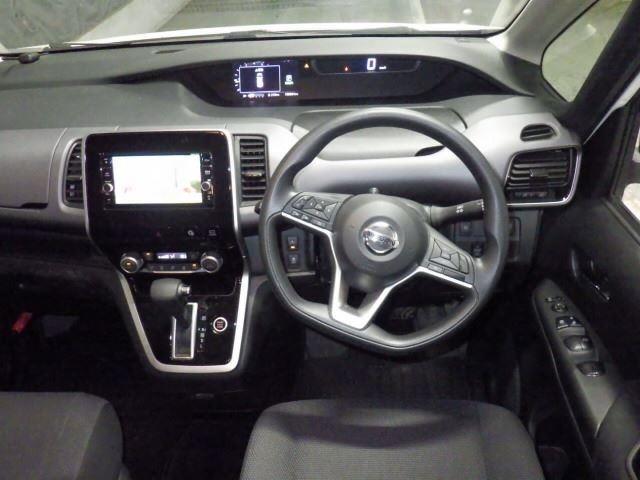 Nissan SERENA 2018 8153390-4